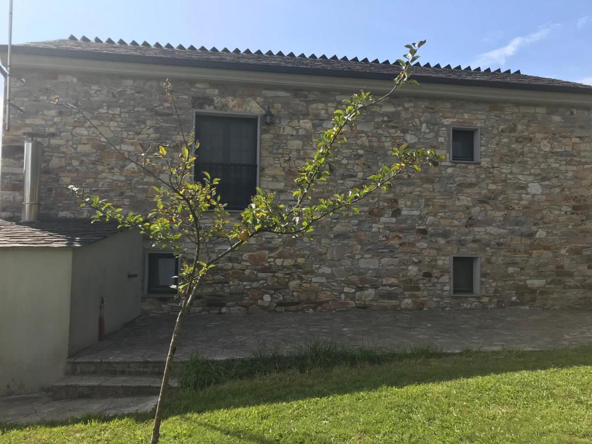 Pension Xacobe Cabreiros Esterno foto